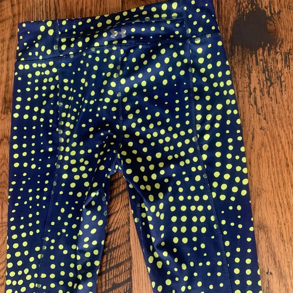 Under armour all season leggings, printed under armour leggings, dots - Picture 7 of 9